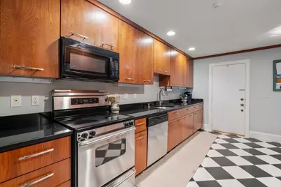 2 Rainbow Pond Dr #7, Walpole, MA 02081 - Photo 5