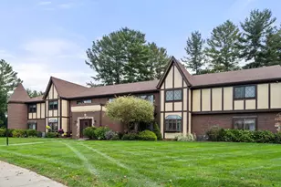 2 Rainbow Pond Dr, Walpole, MA 02081 - Photo 29