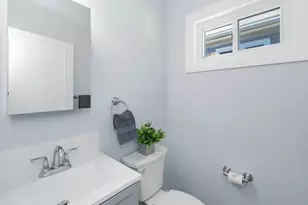 26 Fuller St, Waltham, MA 02453 - Photo 15