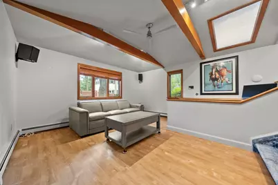 59 Oakland St, Medford, MA 02155 - Photo 13