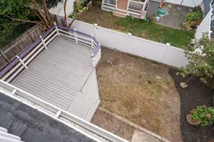 77 Sycamore St, Somerville, MA 02145 - Photo 29