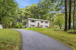 10 Beaver Brook Rd, Littleton, MA 01460 - Photo 1