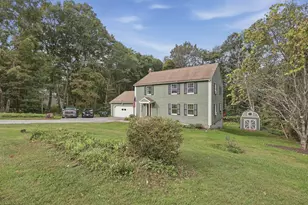 10 Garrison Heights Dr, Oxford, MA 01540 - Photo 3