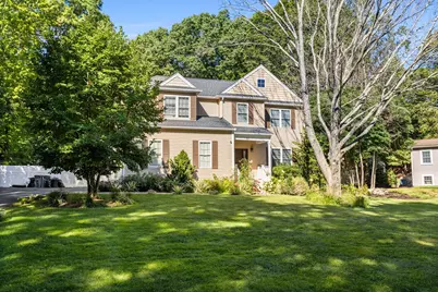 60 Shufelt Rd #1, Walpole, MA 02071 - Photo 3