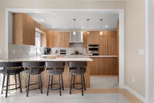60 Shufelt Rd, Walpole, MA 02071 - Photo 5