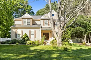 60 Shufelt Rd, Walpole, MA 02071 - Photo 1