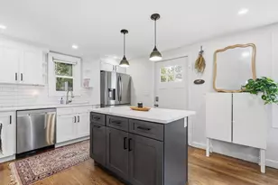 28 Cleveland St, Medford, MA 02155 - Photo 1