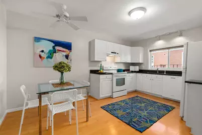 31 Highland Avenue #2, Newton, MA 02460 - Photo 5