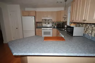 868 Main St, Wareham, MA 02576 - Photo 5