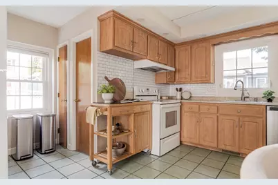 42 Salem St #A, Wakefield, MA 01880 - Photo 9