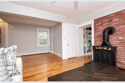 8 Washington Street, Stoneham, MA 02180 - Photo 11