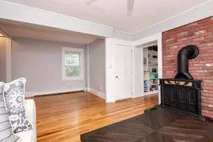 8 Washington St, Stoneham, MA 02180 - Photo 11