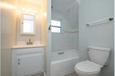 8 Washington Street, Stoneham, MA 02180 - Photo 31