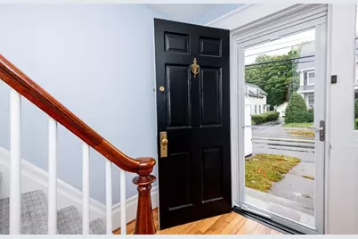 8 Washington Street, Stoneham, MA 02180 - Photo 5