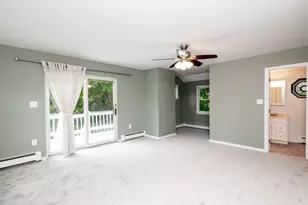 8 Washington St, Stoneham, MA 02180 - Photo 17