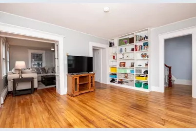 8 Washington Street, Stoneham, MA 02180 - Photo 7