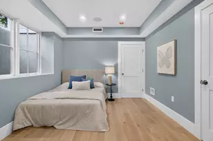 21 Cottage Park Ave, Cambridge, MA 02140 - Photo 21