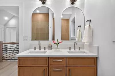 21 Cottage Park Ave, Cambridge, MA 02140 - Photo 35