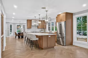 21 Cottage Park Ave, Cambridge, MA 02140 - Photo 9
