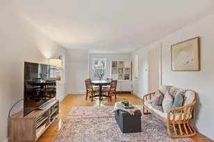 7 Thoreau Ct, Concord, MA 01742 - Photo 5