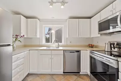 7 Thoreau Court #7, Concord, MA 01742 - Photo 11