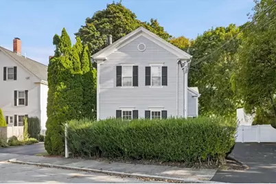 2 Greenleaf St #3, Newburyport, MA 01950 - Photo 3