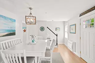 2 Greenleaf St, Newburyport, MA 01950 - Photo 11
