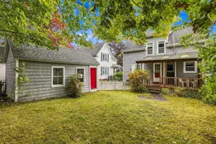 12 Collins St, Newburyport, MA 01950 - Photo 23