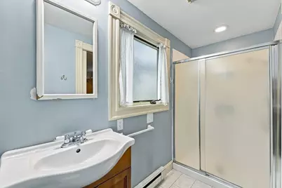 12 Collins St, Newburyport, MA 01950 - Photo 11