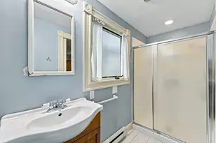 12 Collins St, Newburyport, MA 01950 - Photo 11