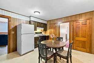 12 Collins St, Newburyport, MA 01950 - Photo 7