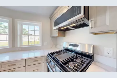 6 Emerald Pl, Raynham, MA 02767 - Photo 7