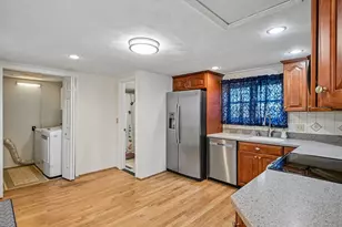 24 Andover St, Peabody, MA 01960 - Photo 7