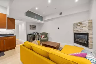 28 Isabella St, Boston, MA 02116 - Photo 9