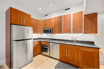 28 Isabella St #28, Boston, MA 02116 - Photo 3