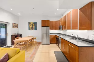28 Isabella St, Boston, MA 02116 - Photo 5