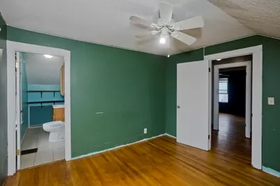 1439 Worcester St, Springfield, MA 01151 - Photo 15