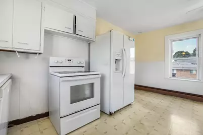 31 Central Street, Waltham, MA 02453 - Photo 15