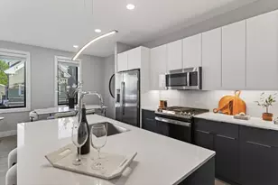 656 Saratoga, Boston, MA 02128 - Photo 11