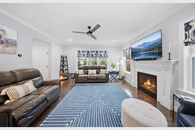 1093 Washington St #1093, Holliston, MA 01746 - Photo 7