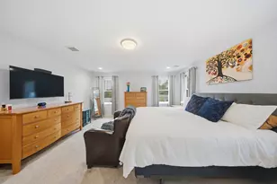 1093 Washington St, Holliston, MA 01746 - Photo 15