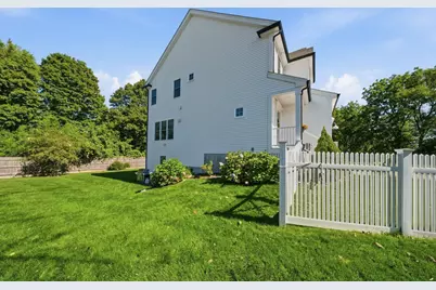 1093 Washington St #1093, Holliston, MA 01746 - Photo 29