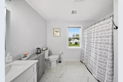 1093 Washington St #1093, Holliston, MA 01746 - Photo 25