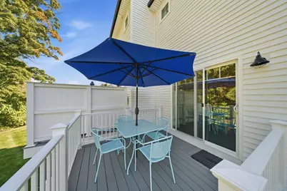 1093 Washington St #1093, Holliston, MA 01746 - Photo 31