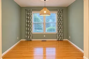 12 Thistle Ln, Weymouth, MA 02190 - Photo 3