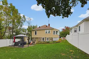 139 Massachusetts Ave, North Andover, MA 01845 - Photo 27