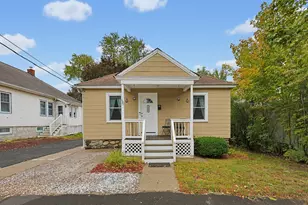 139 Massachusetts Ave, North Andover, MA 01845 - Photo 1