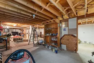 91 Searle St, Georgetown, MA 01833 - Photo 31