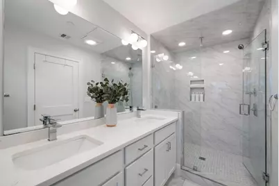 138 Neponset Ave #4, Boston, MA 02122 - Photo 29