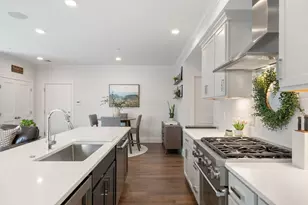 138 Neponset Ave, Boston, MA 02122 - Photo 9